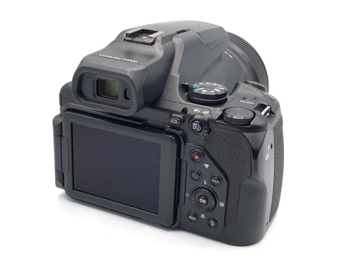 Nikon COOLPIX P1000 - Thumbnail 2