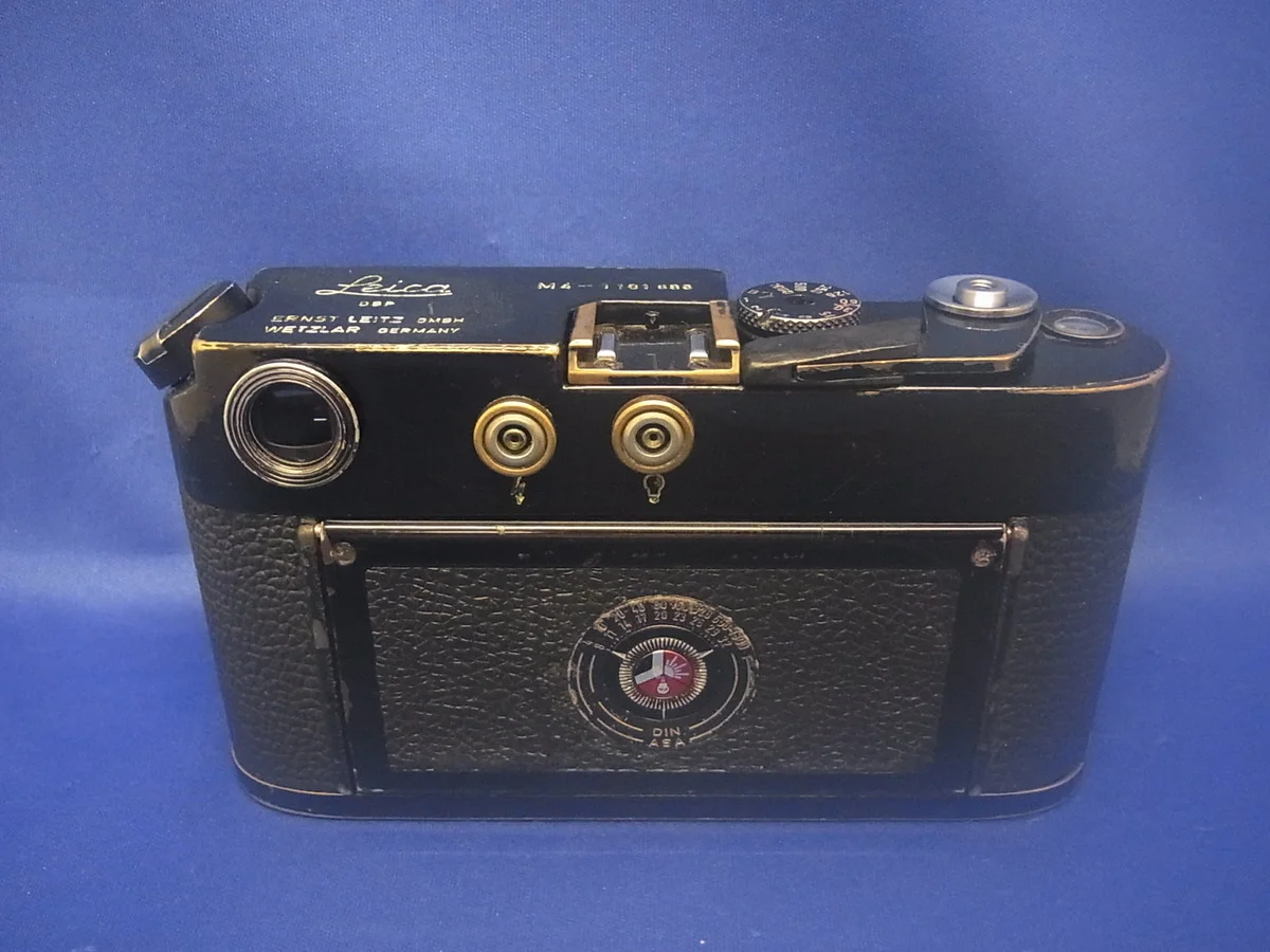 Leica M4 ( 1181501-1182000) - Thumbnail 2