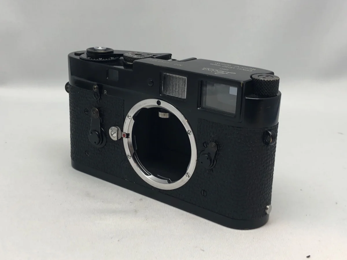 Leica M2