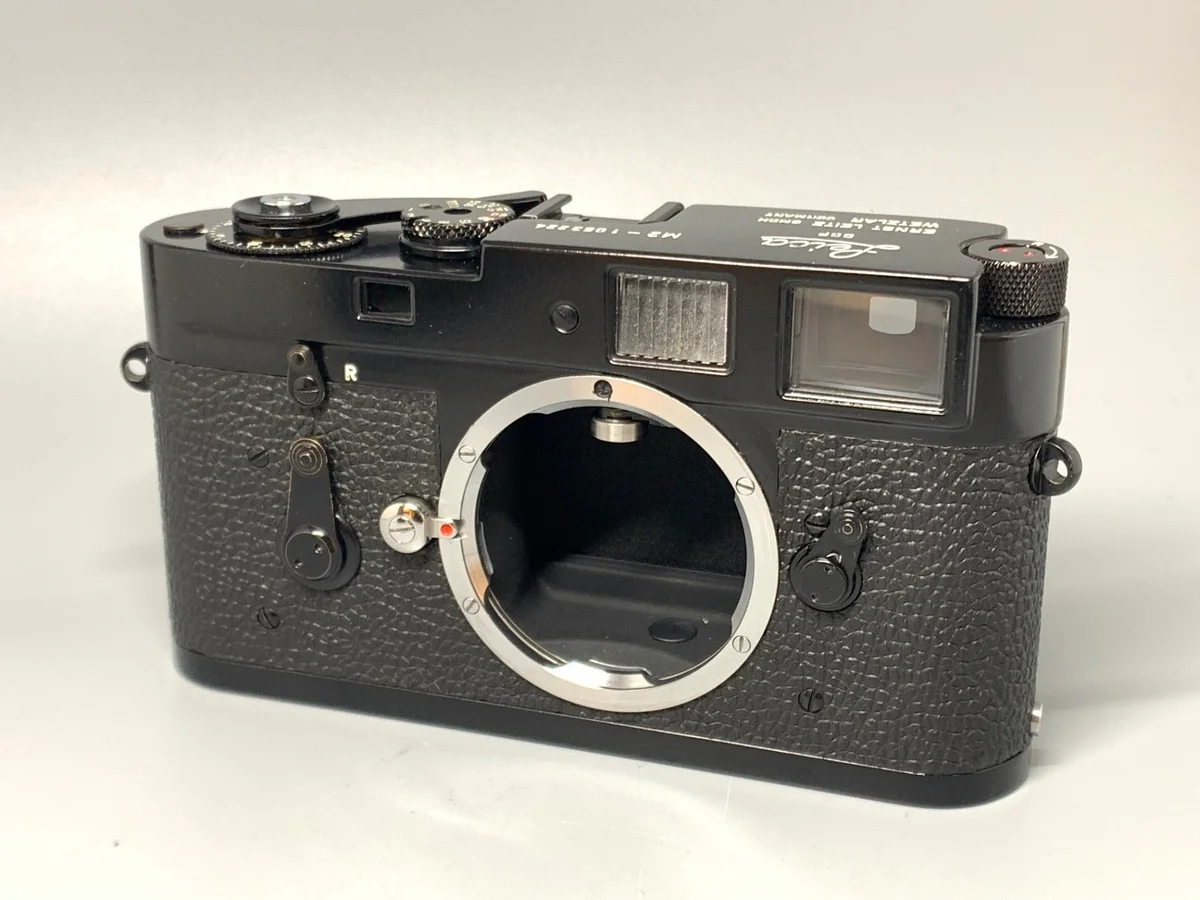 Leica M2