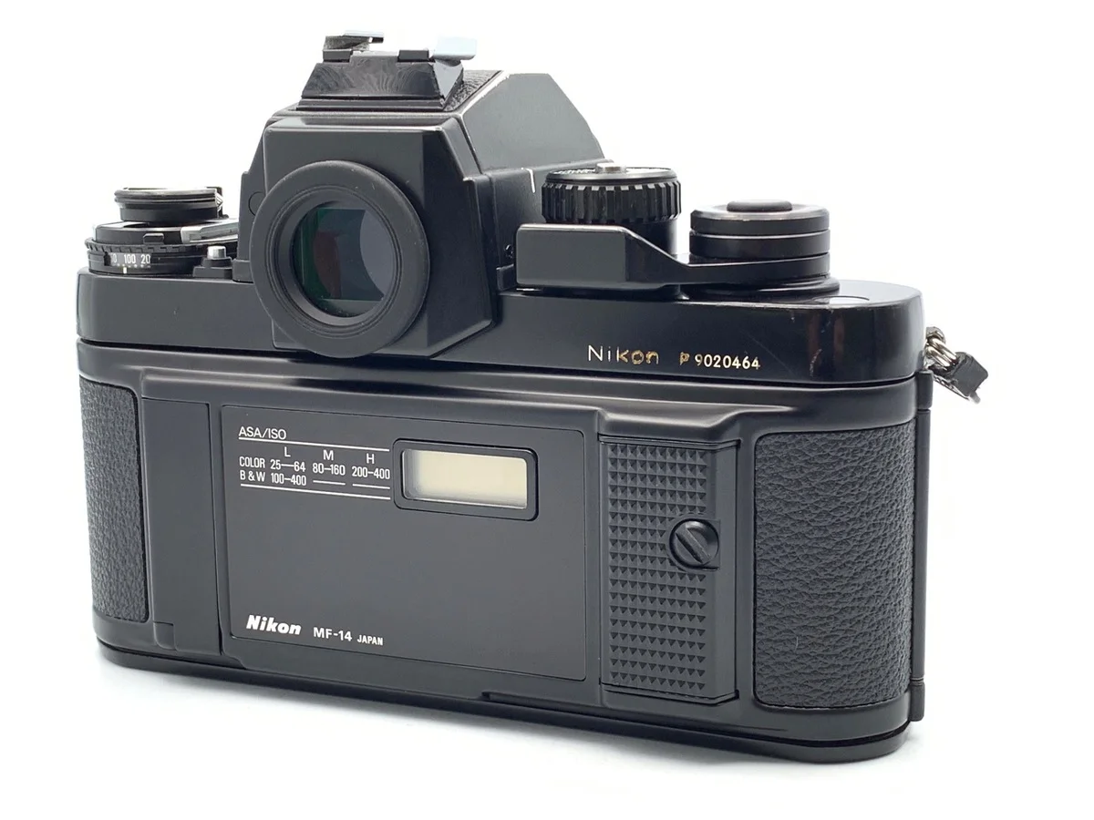 Nikon F3 P ( ) - Thumbnail 2
