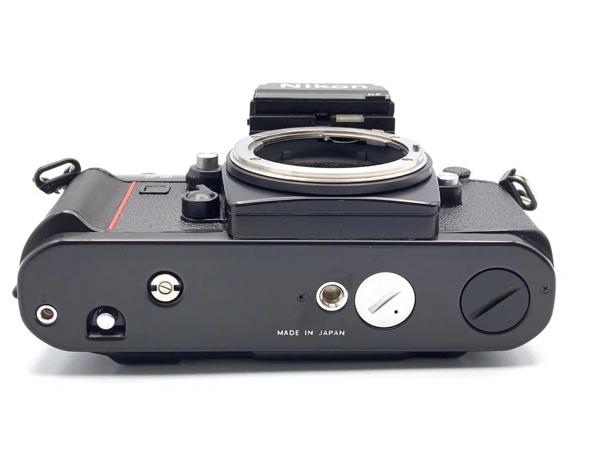 Nikon F3 P ( ) - Thumbnail 3