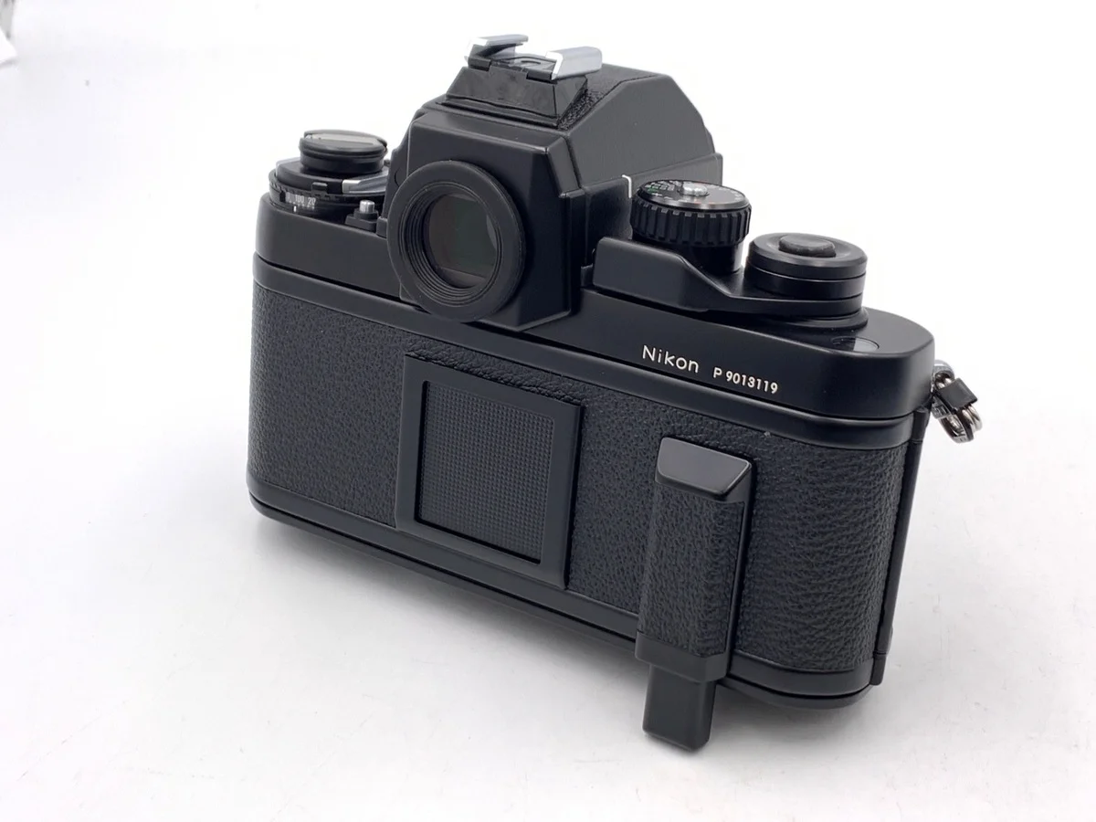 Nikon F3 P ( ) - Thumbnail 2