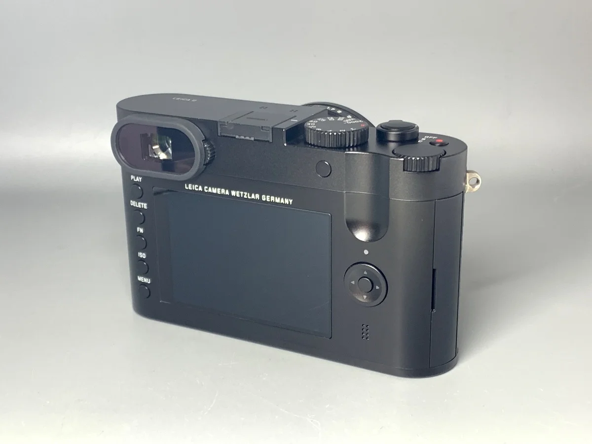 Leica 2