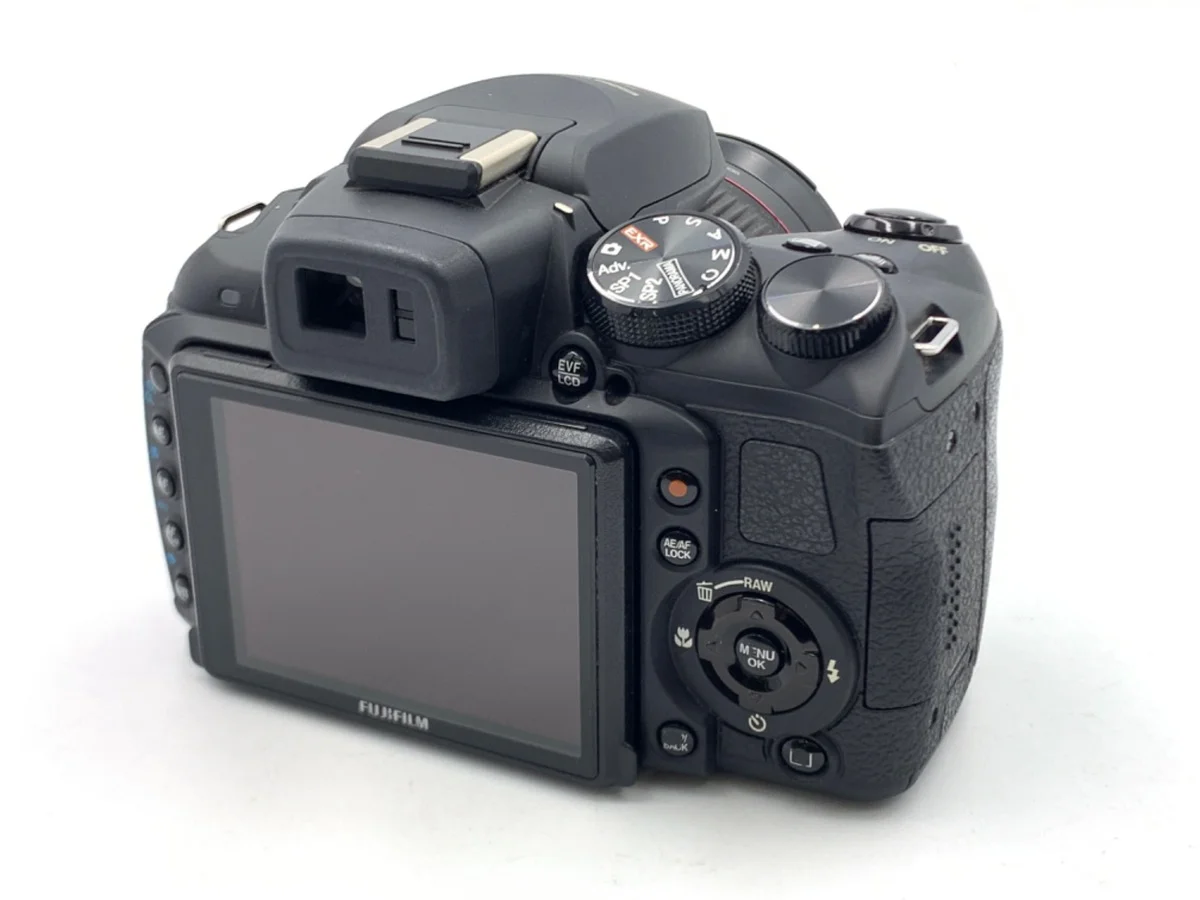 Fujifilm FinePix HS20EXR - Thumbnail 2