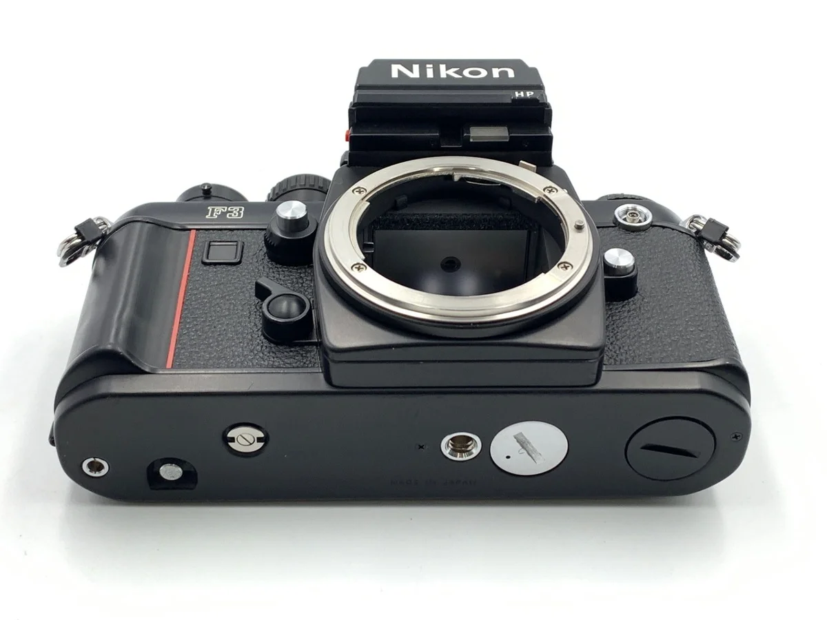 Nikon F3 P ( ) - Thumbnail 3