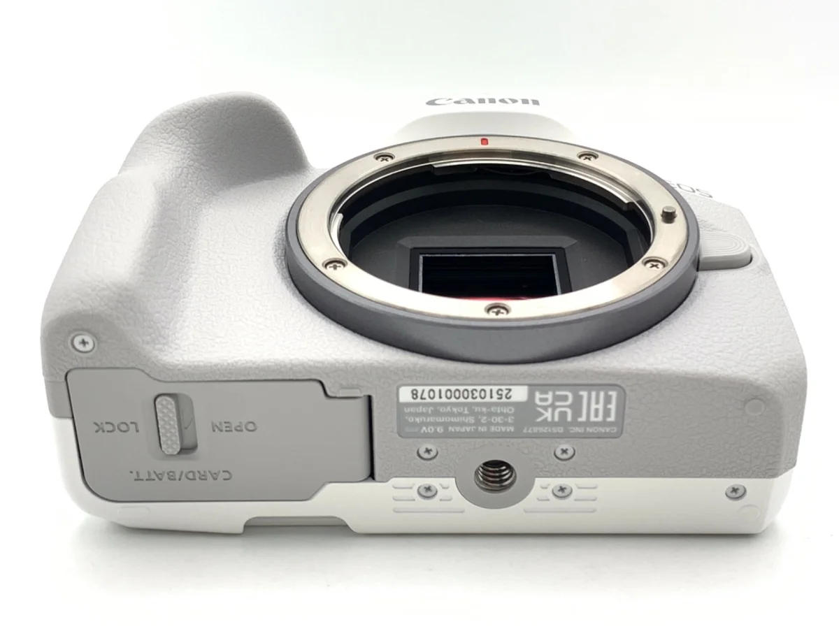 Canon EOS R50 - Thumbnail 3