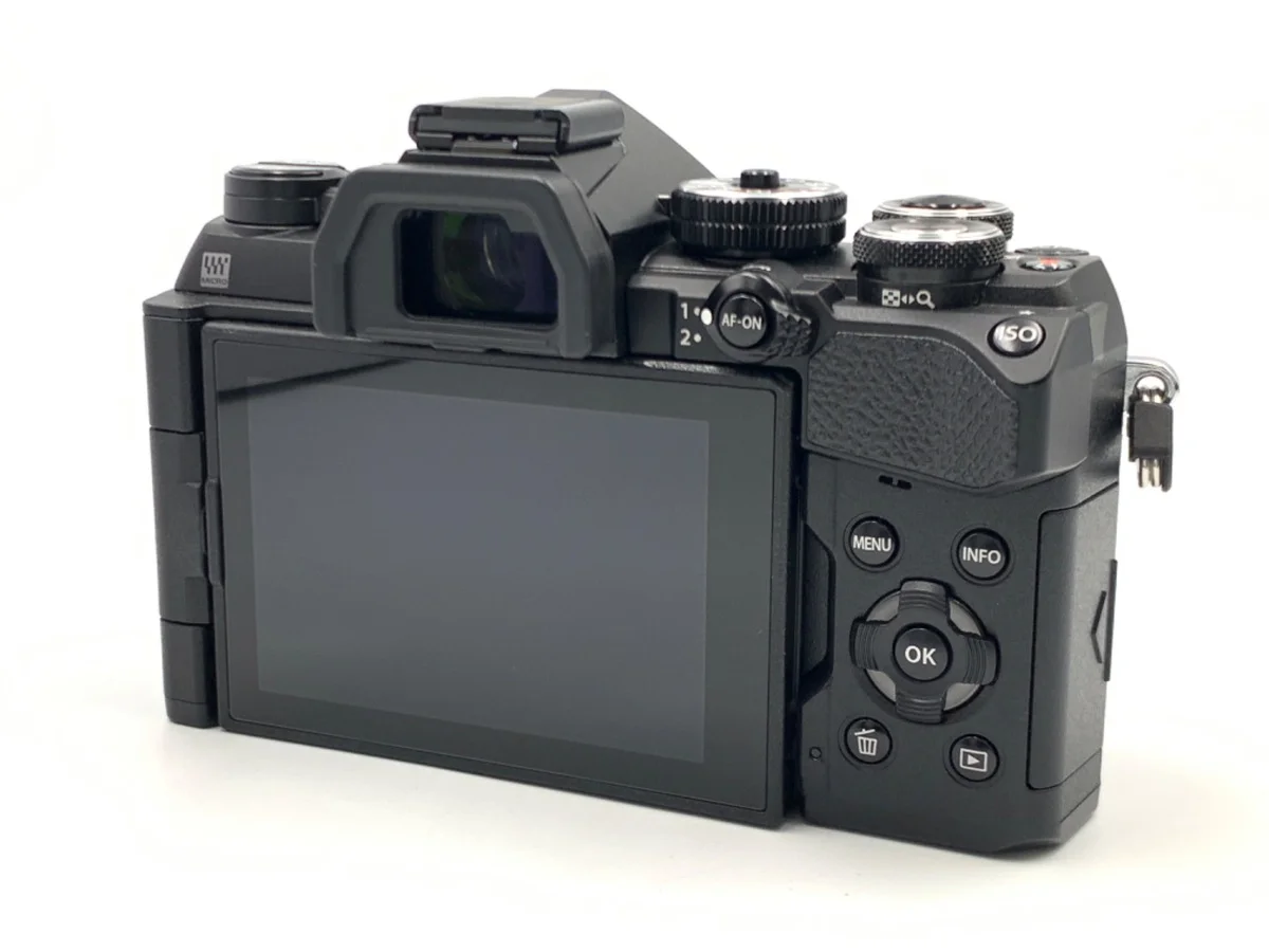 Olympus OM SYSTEM OM-5 Mark II - Thumbnail 2