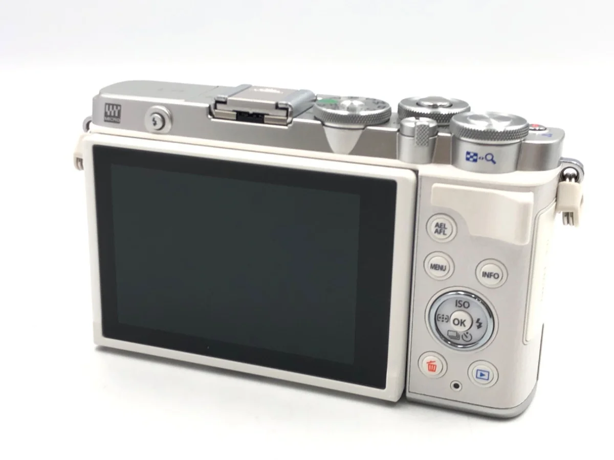 Olympus PEN E-P7 - Thumbnail 2