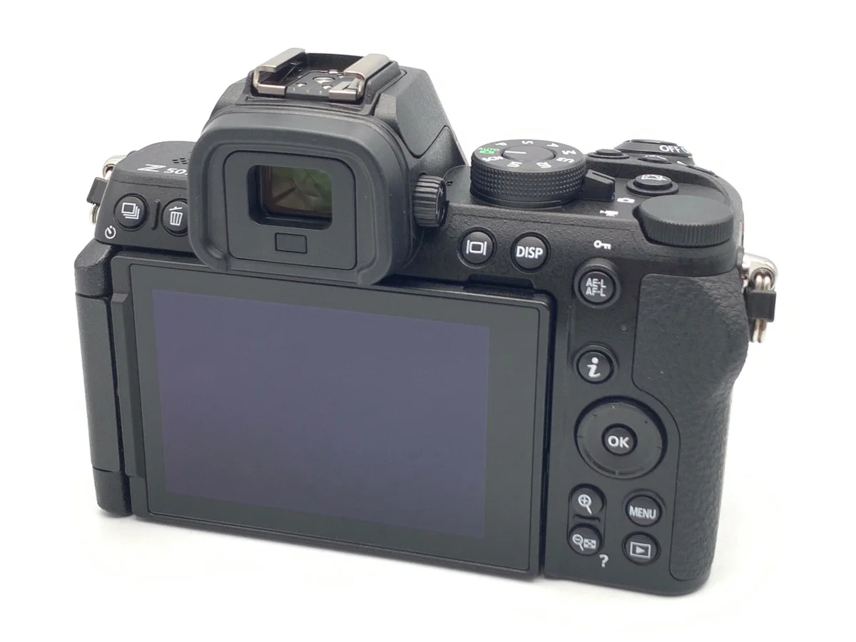 Nikon Z50II - Thumbnail 2