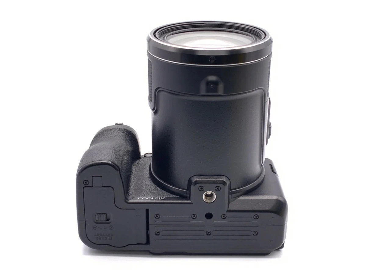 Nikon COOLPIX P950 - Thumbnail 3