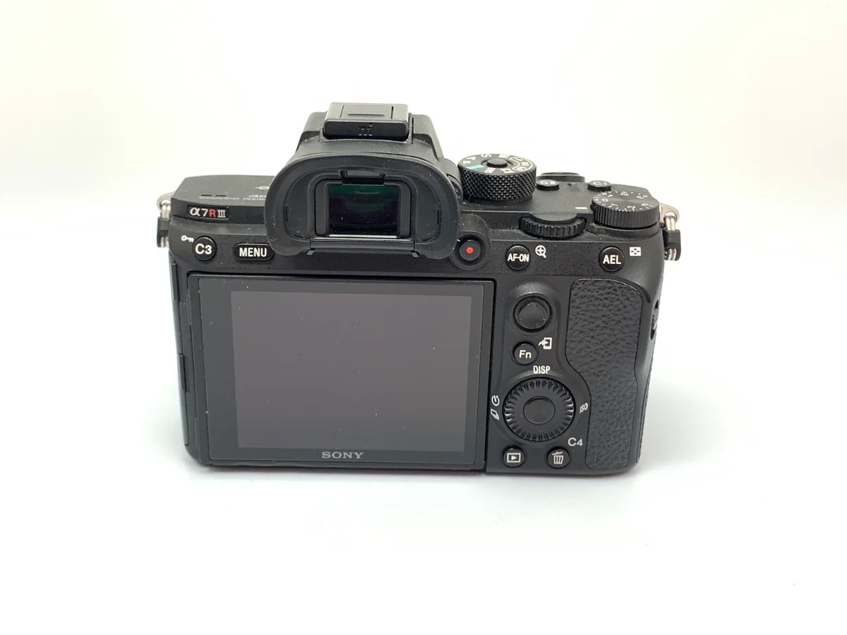 Sony α7R III [ILCE-7RM3 - Thumbnail 2
