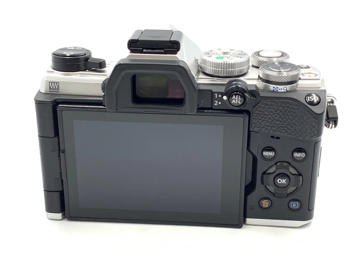 Olympus OM SYSTEM OM-5 - Thumbnail 2