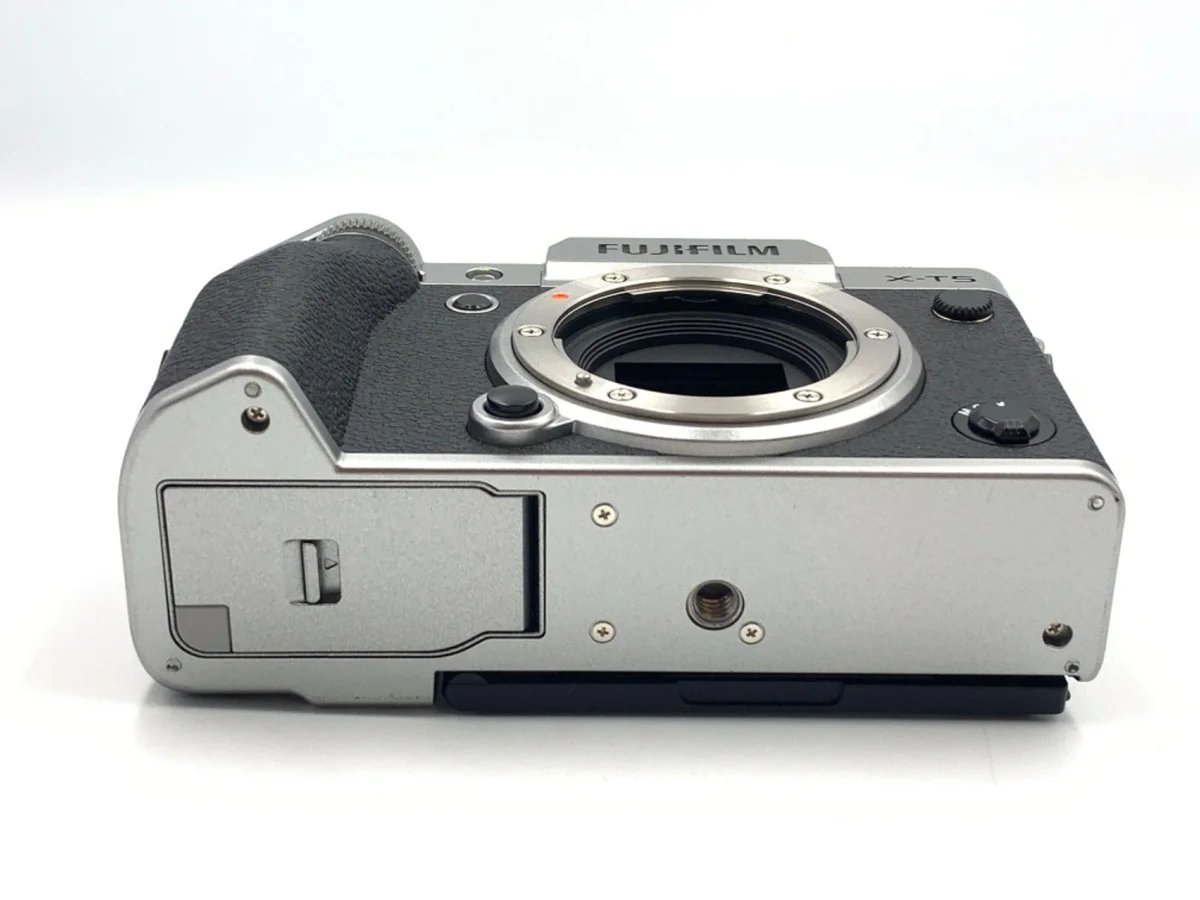 Fujifilm X-T5 - Thumbnail 3