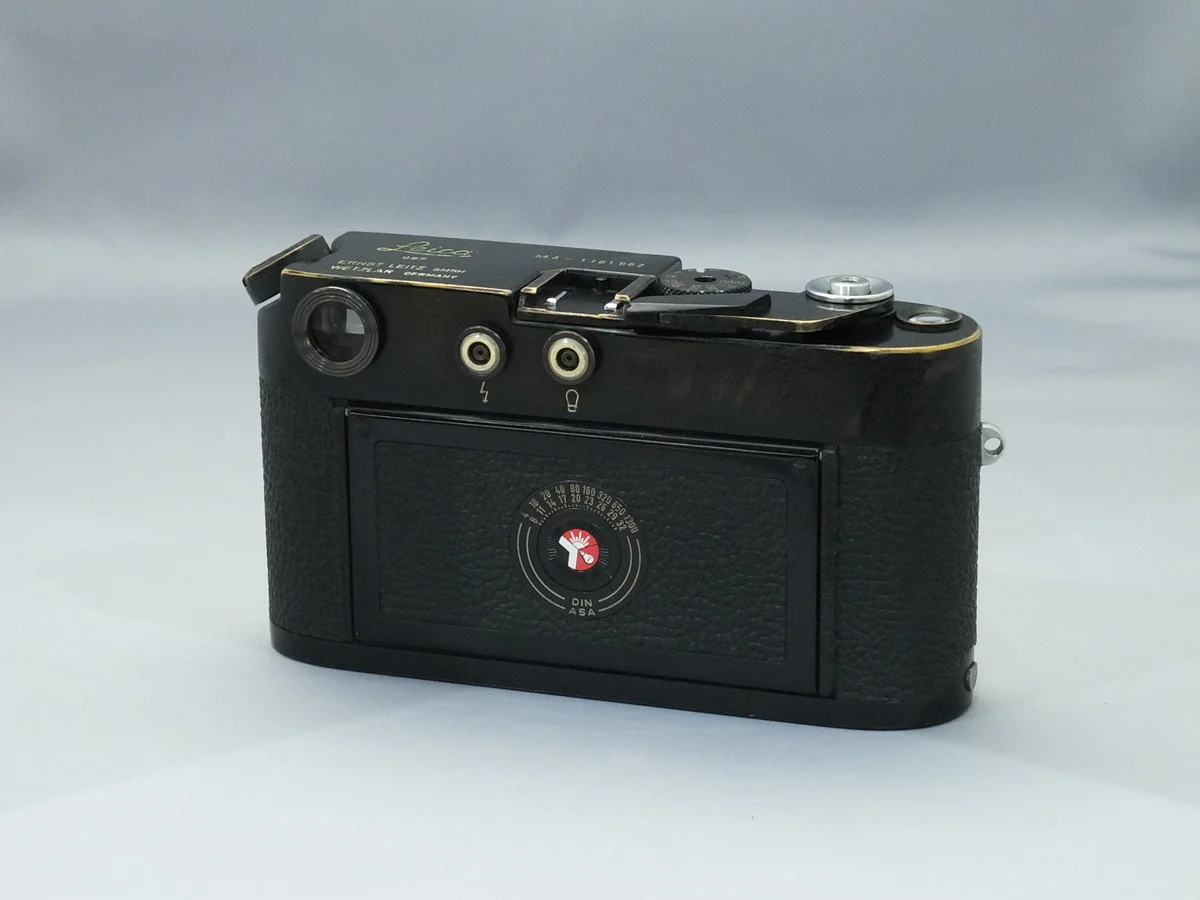 Leica M4 ( 1181501-1182000) - Thumbnail 2