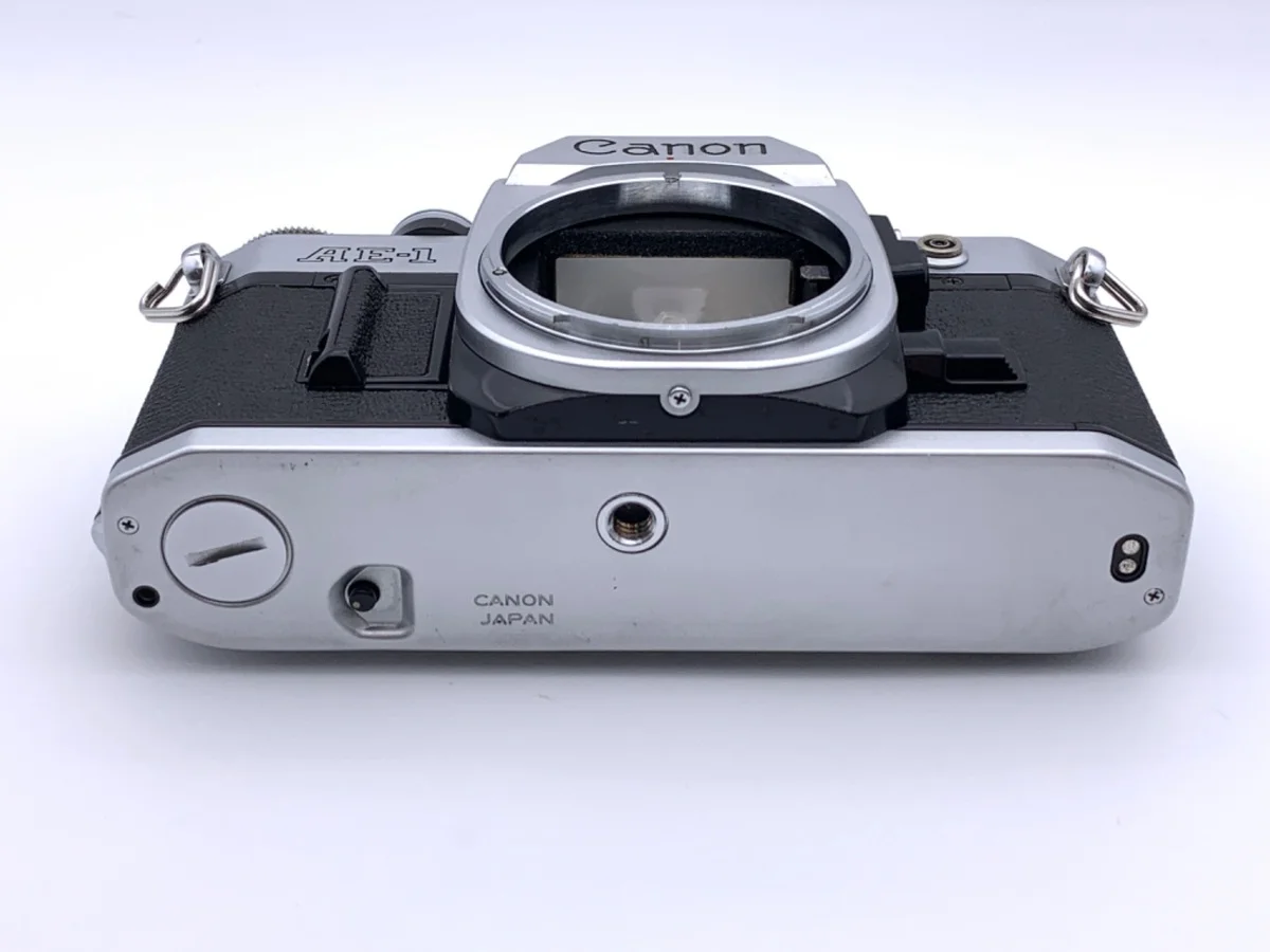 Canon AE-1 - 縮圖 3
