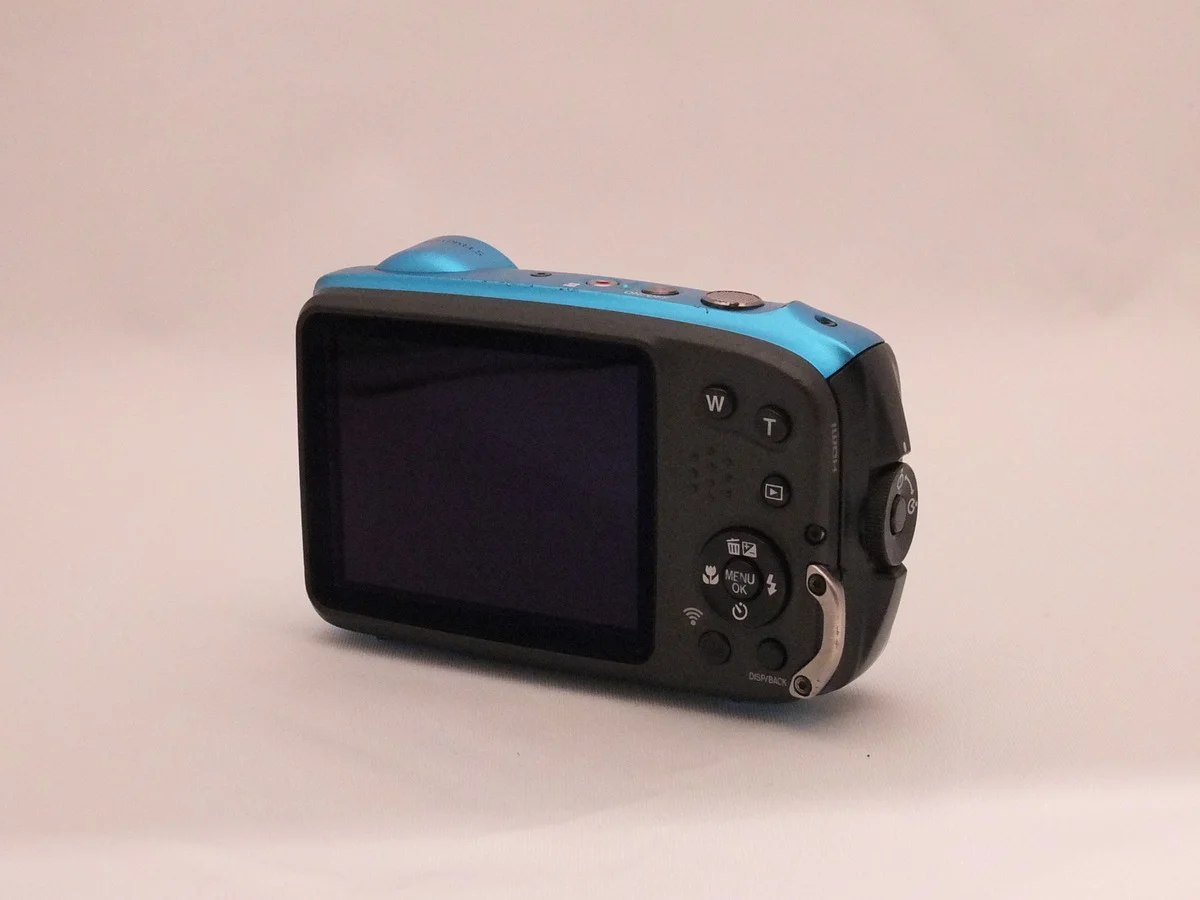 Fujifilm FinePix XP130 - Thumbnail 2