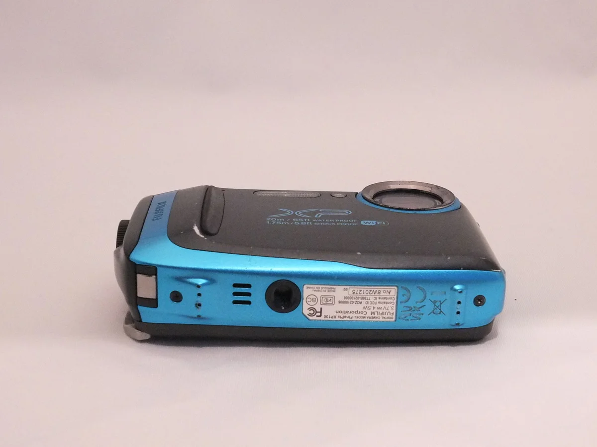 Fujifilm FinePix XP130 - Thumbnail 3