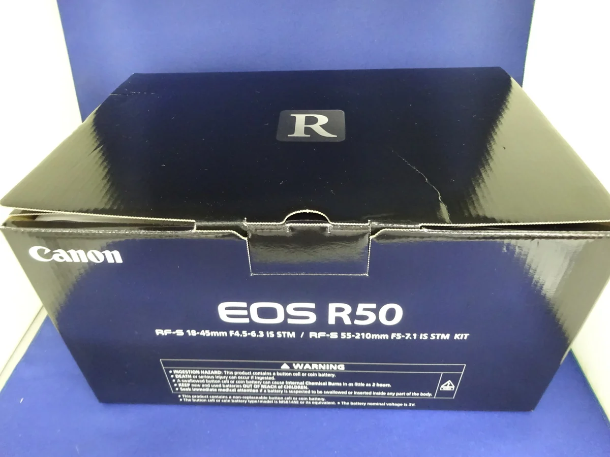 Canon EOS R50