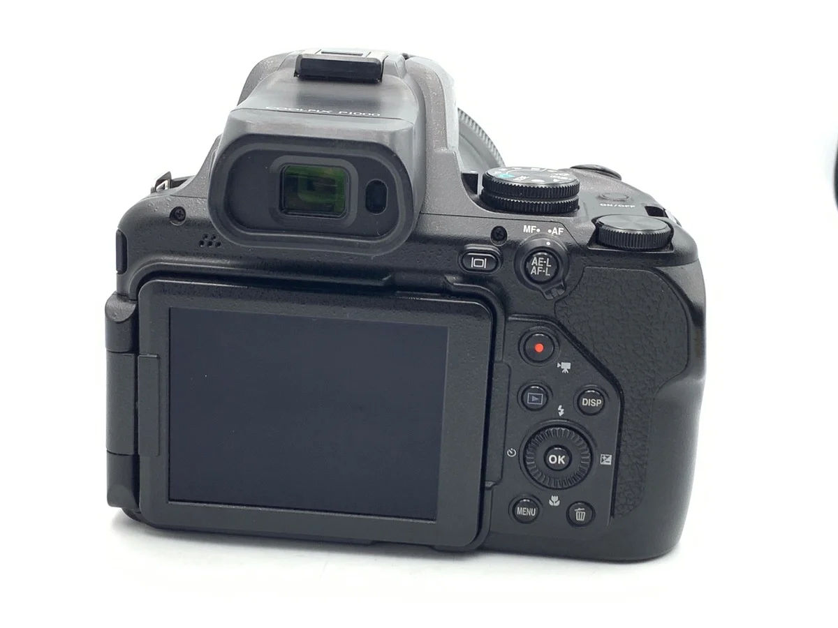 Nikon COOLPIX P1000 - Thumbnail 2