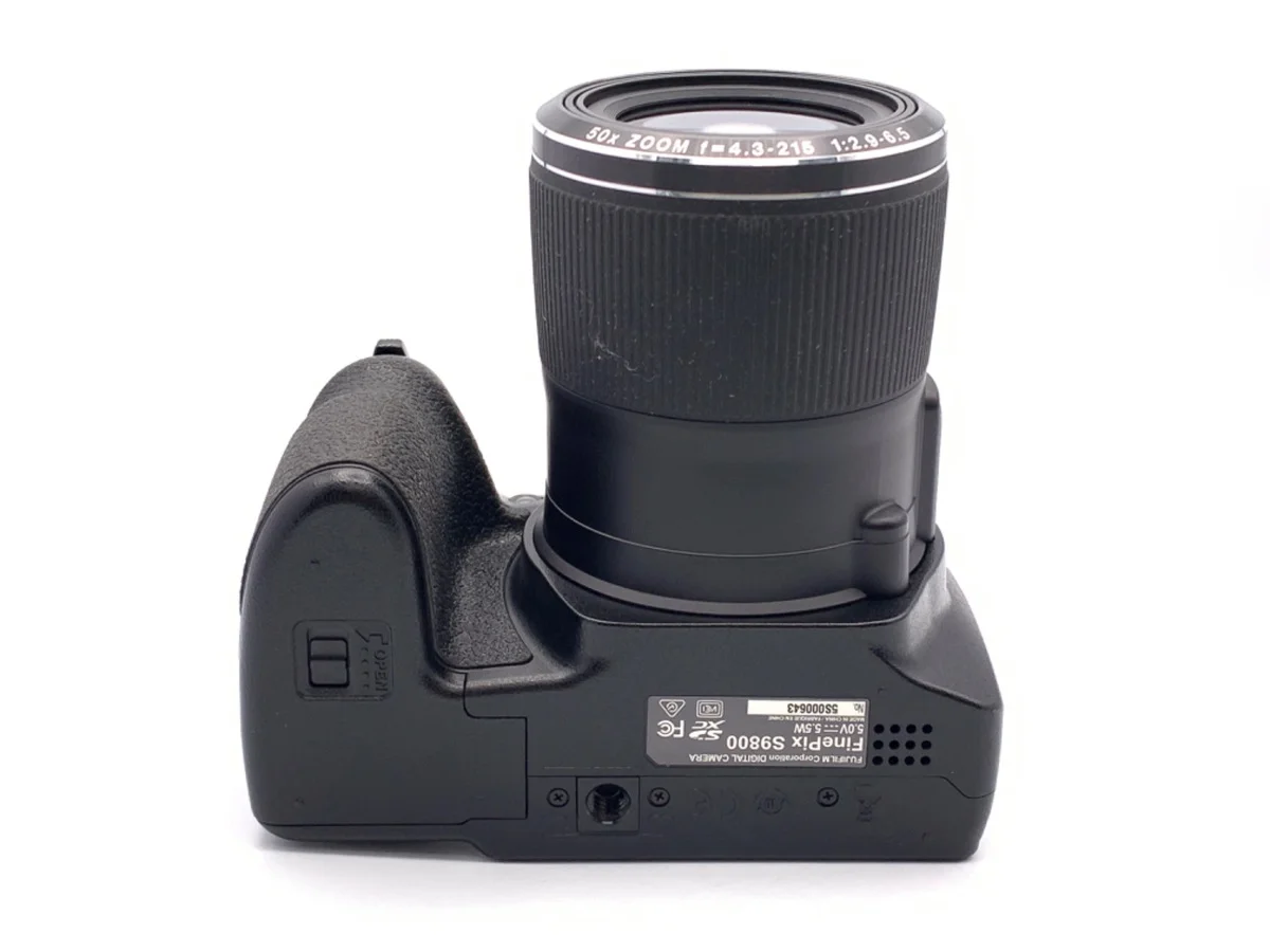 Fujifilm FinePix S9800 1620 - Thumbnail 3