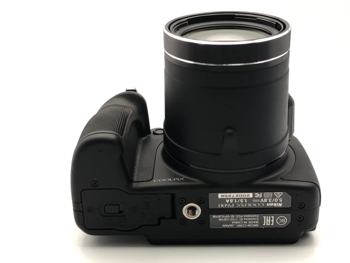Nikon COOLPIX P600 BK - Thumbnail 3
