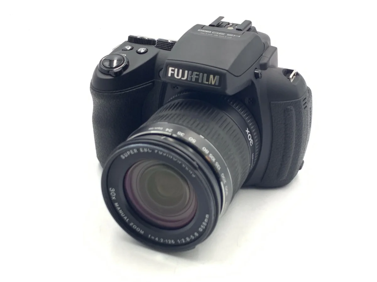 Fujifilm FinePix HS30EXR