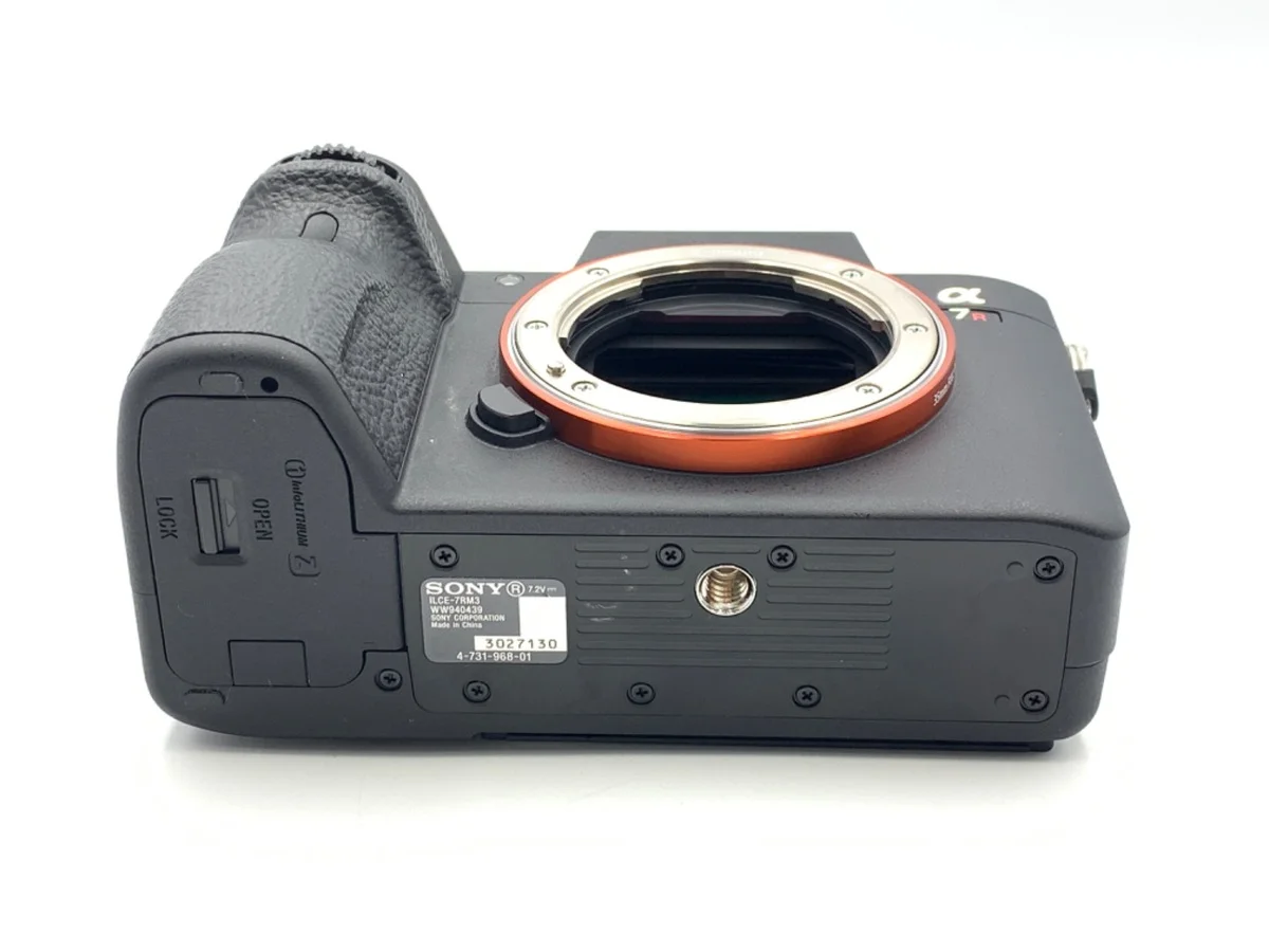 Sony α7R III [ILCE-7RM3 - Thumbnail 3