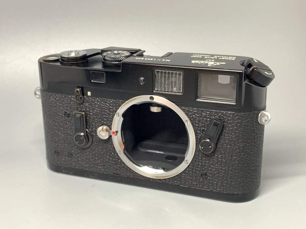 Leica M4
