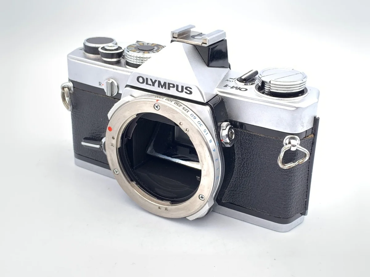 Olympus OM-1