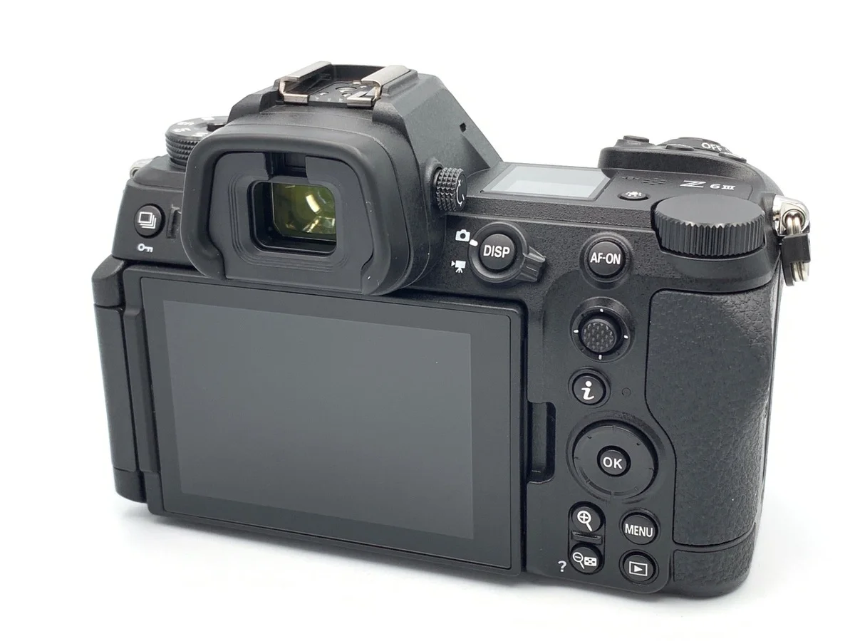 Nikon Z6III - Thumbnail 2