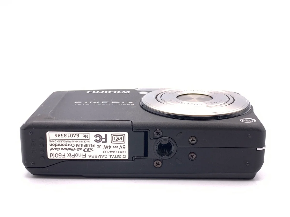 Fujifilm FinePixF50fd - Thumbnail 3