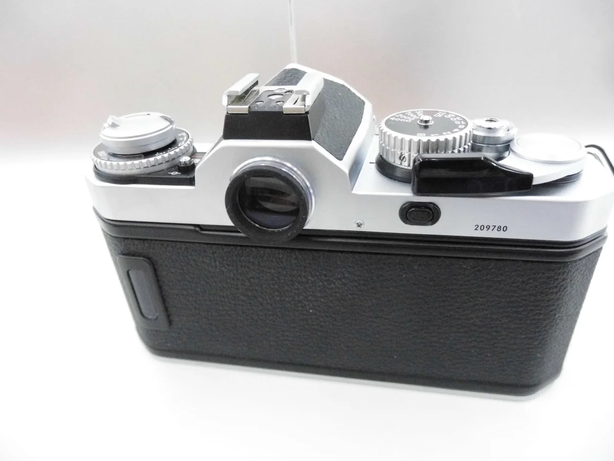 Nikon FM3A - Thumbnail 2
