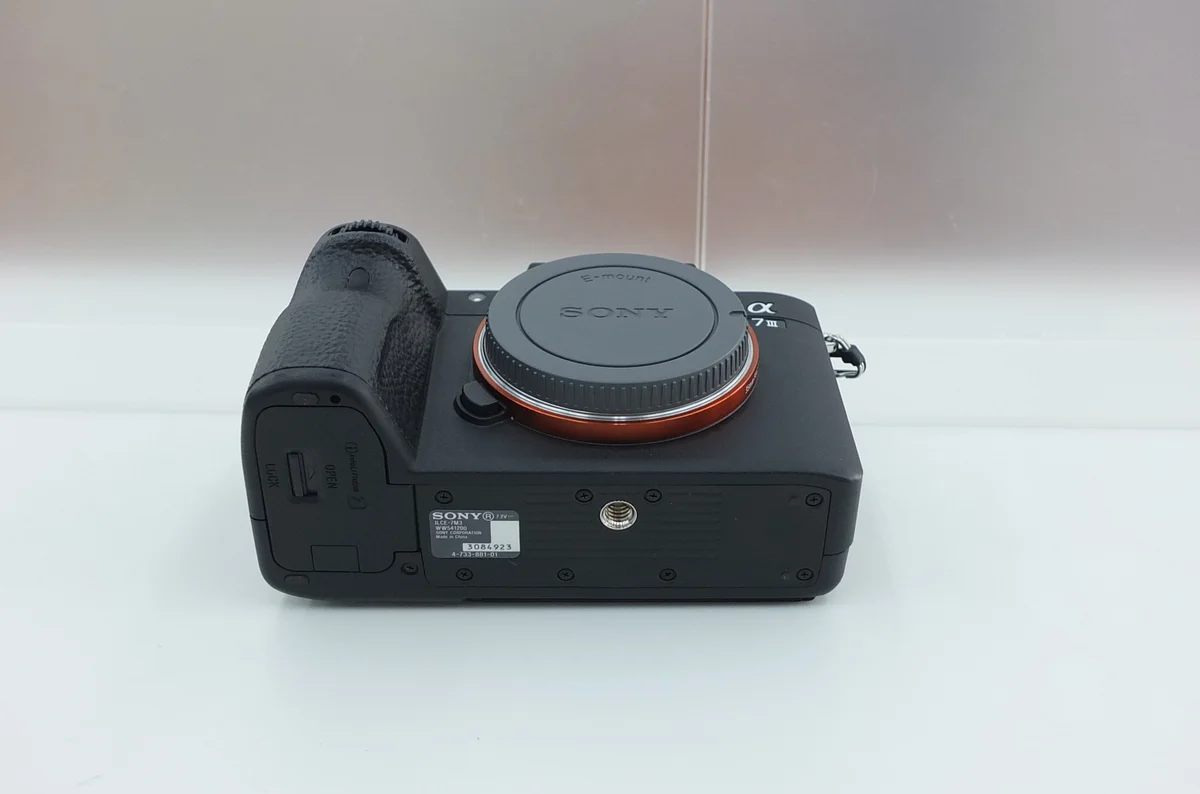 Sony α7III [ILCE-7M3 - Thumbnail 3