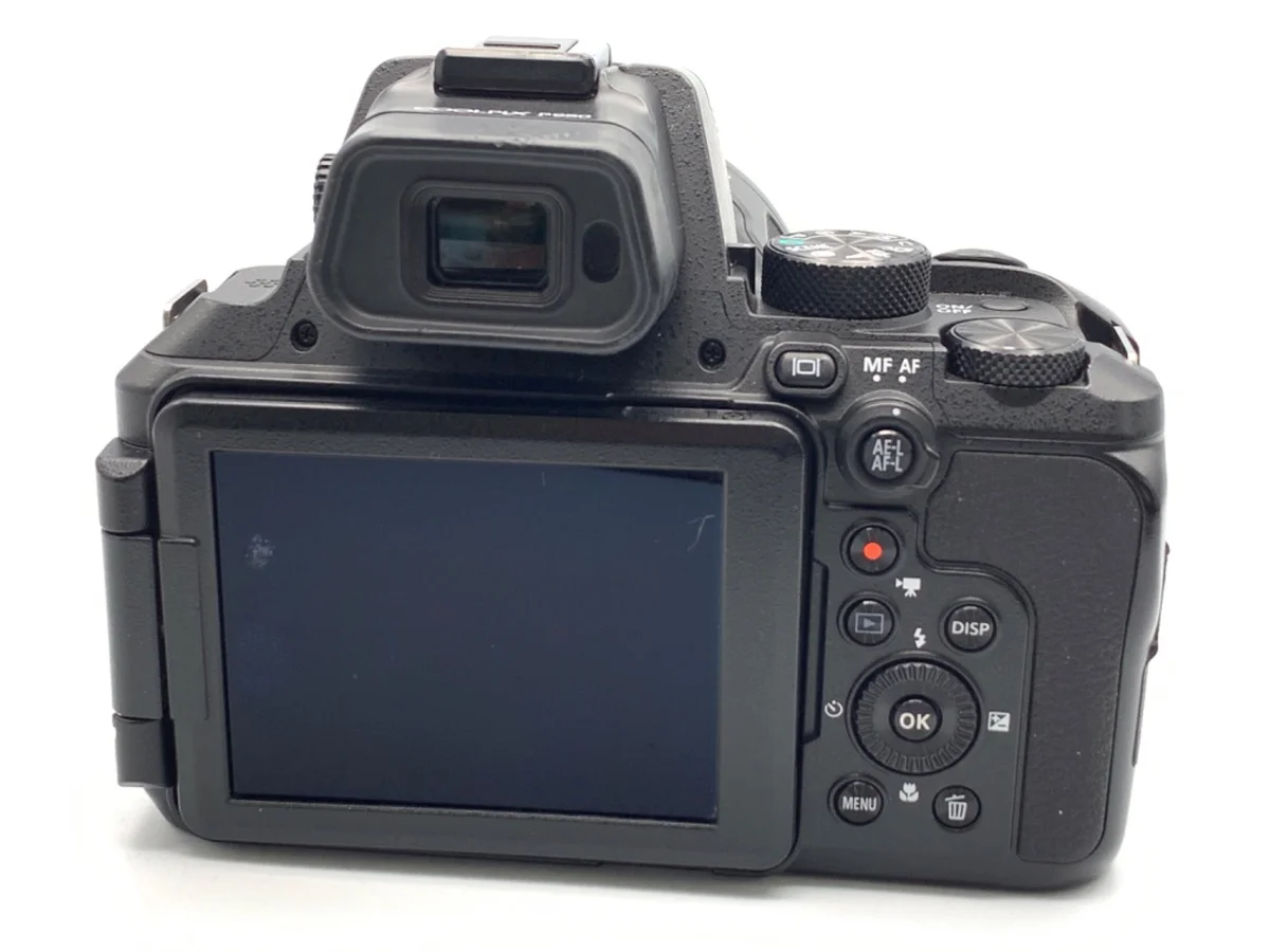 Nikon COOLPIX P950 - Thumbnail 2