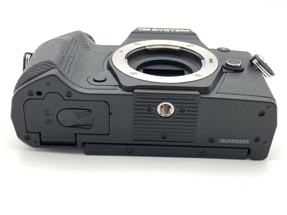 Olympus OM SYSTEM OM-5 Mark II - Thumbnail 3