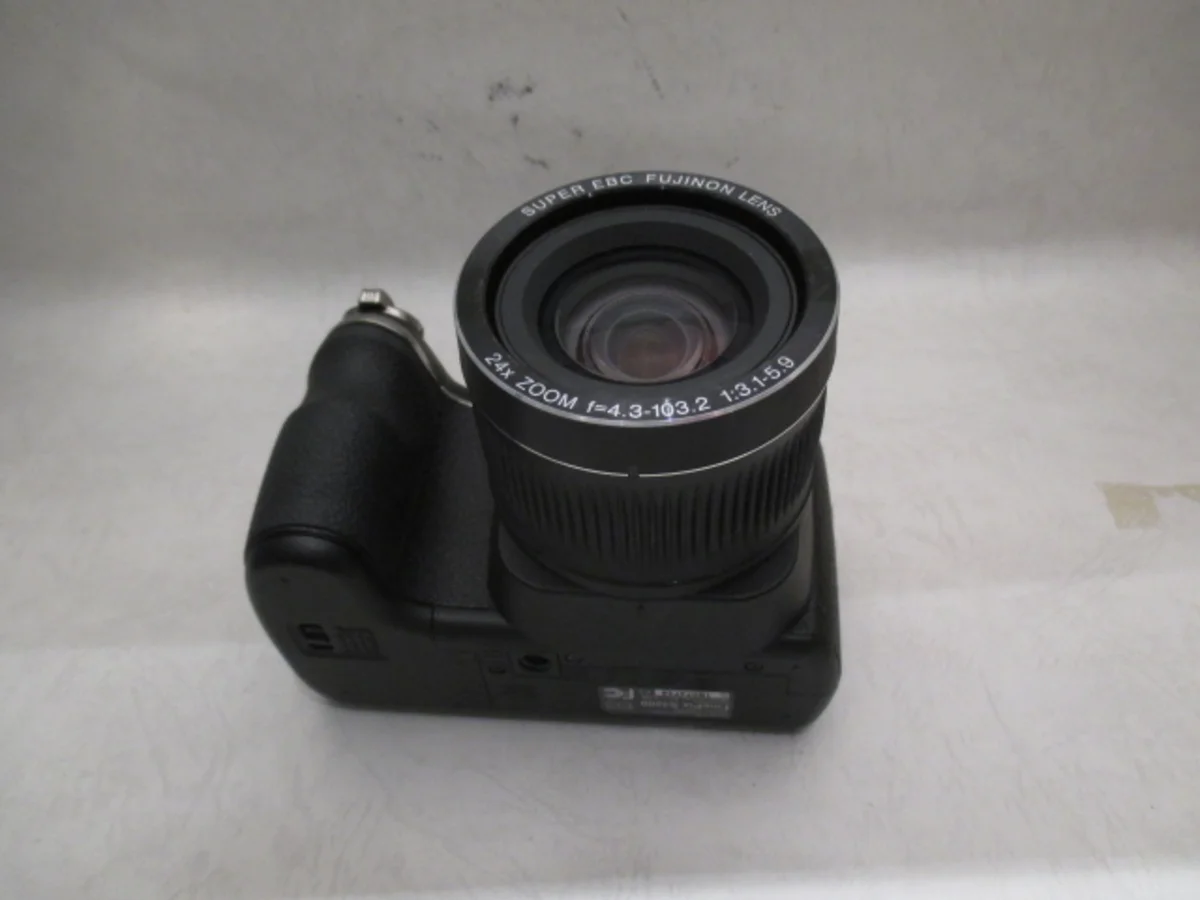 Fujifilm FinePix S3200 - 縮圖 3