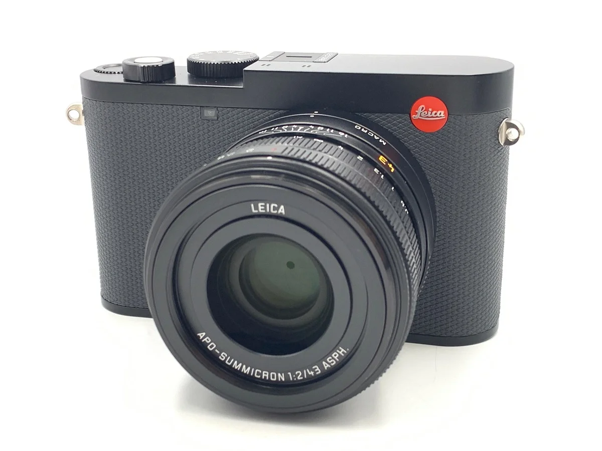 Leica Q3 43