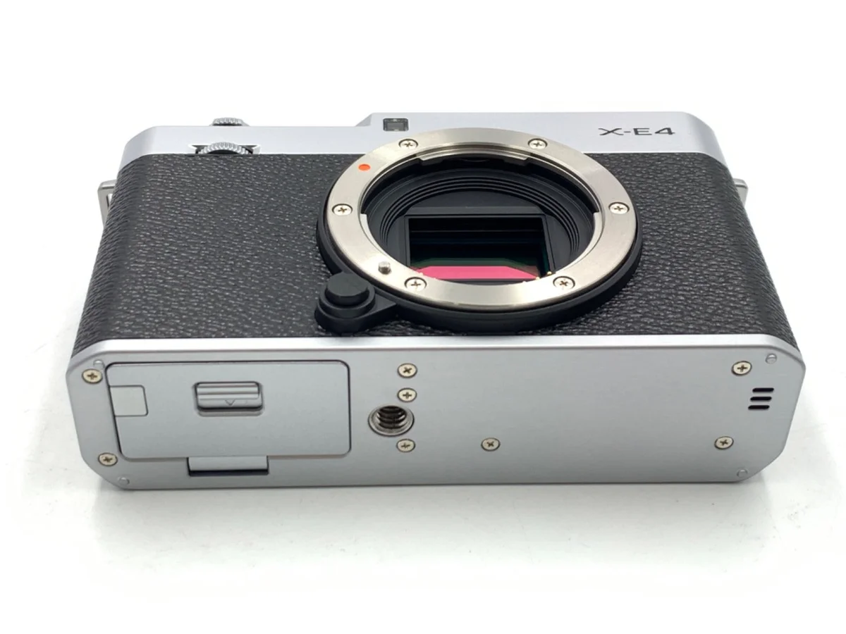 Fujifilm X-E4 - Thumbnail 3