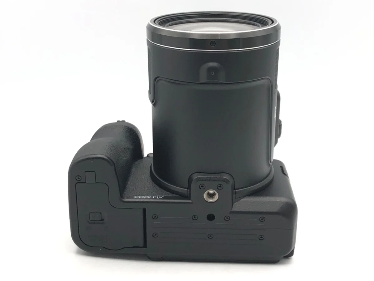 Nikon COOLPIX P950 - Thumbnail 3