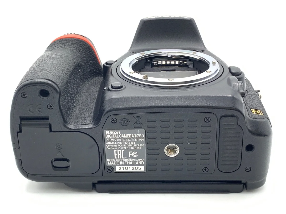 Nikon D750 - Thumbnail 3
