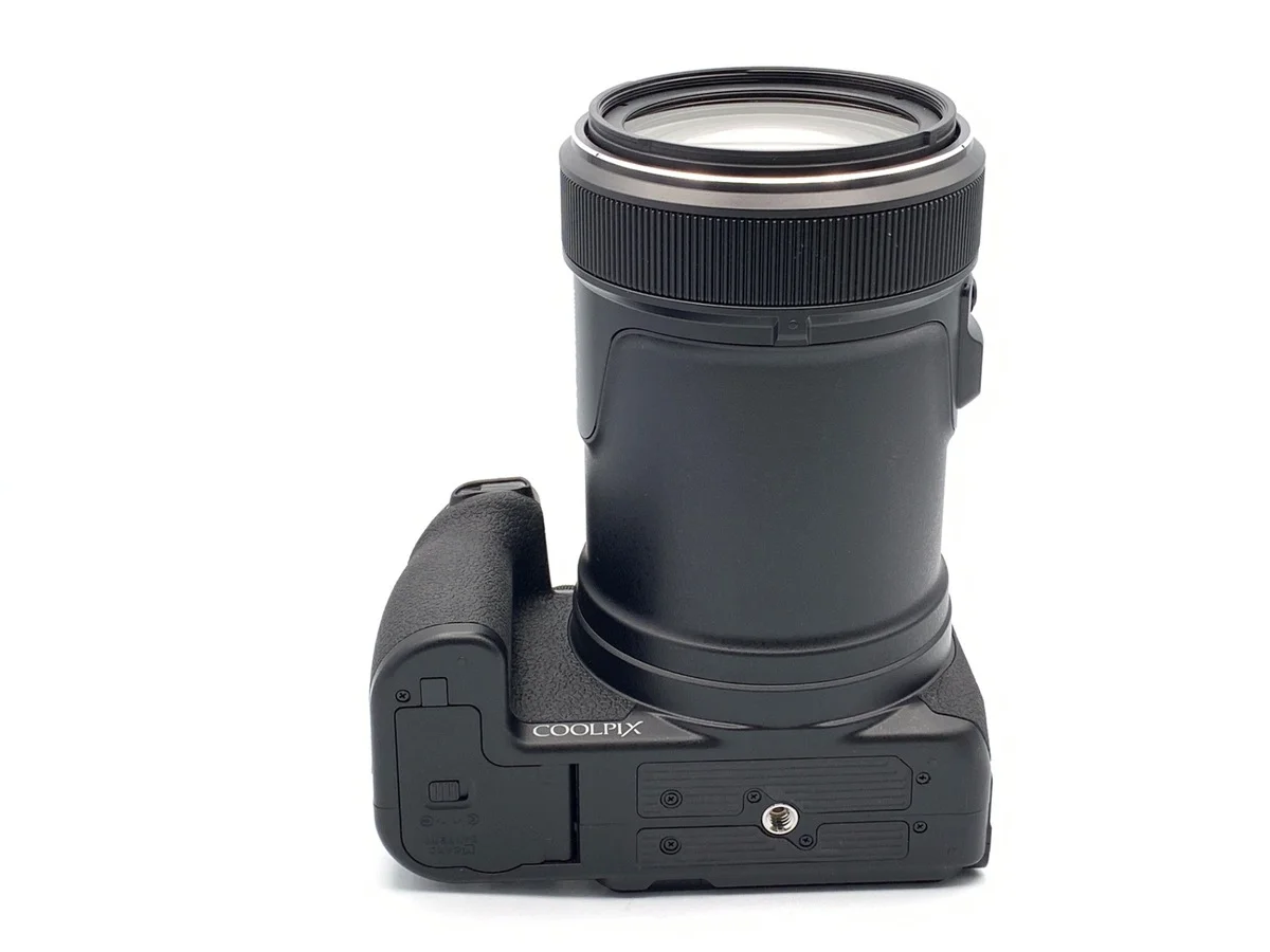 Nikon COOLPIX P1100 - Thumbnail 3