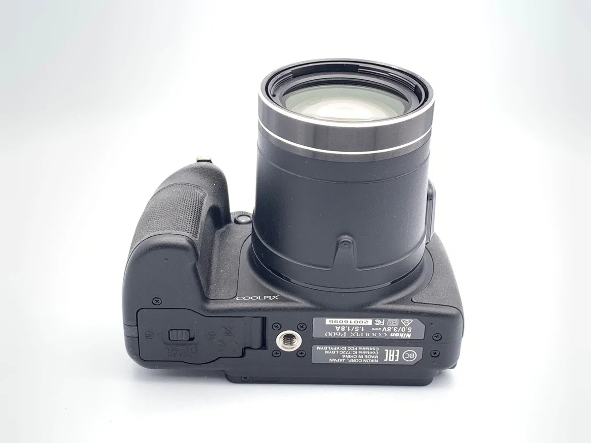 Nikon COOLPIX P600 BK - Thumbnail 3