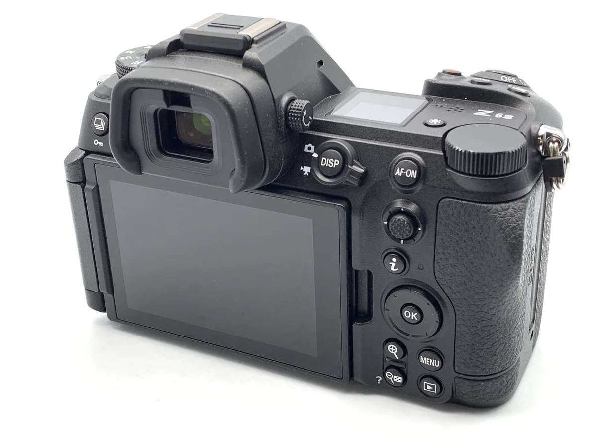 Nikon Z6III - Thumbnail 2