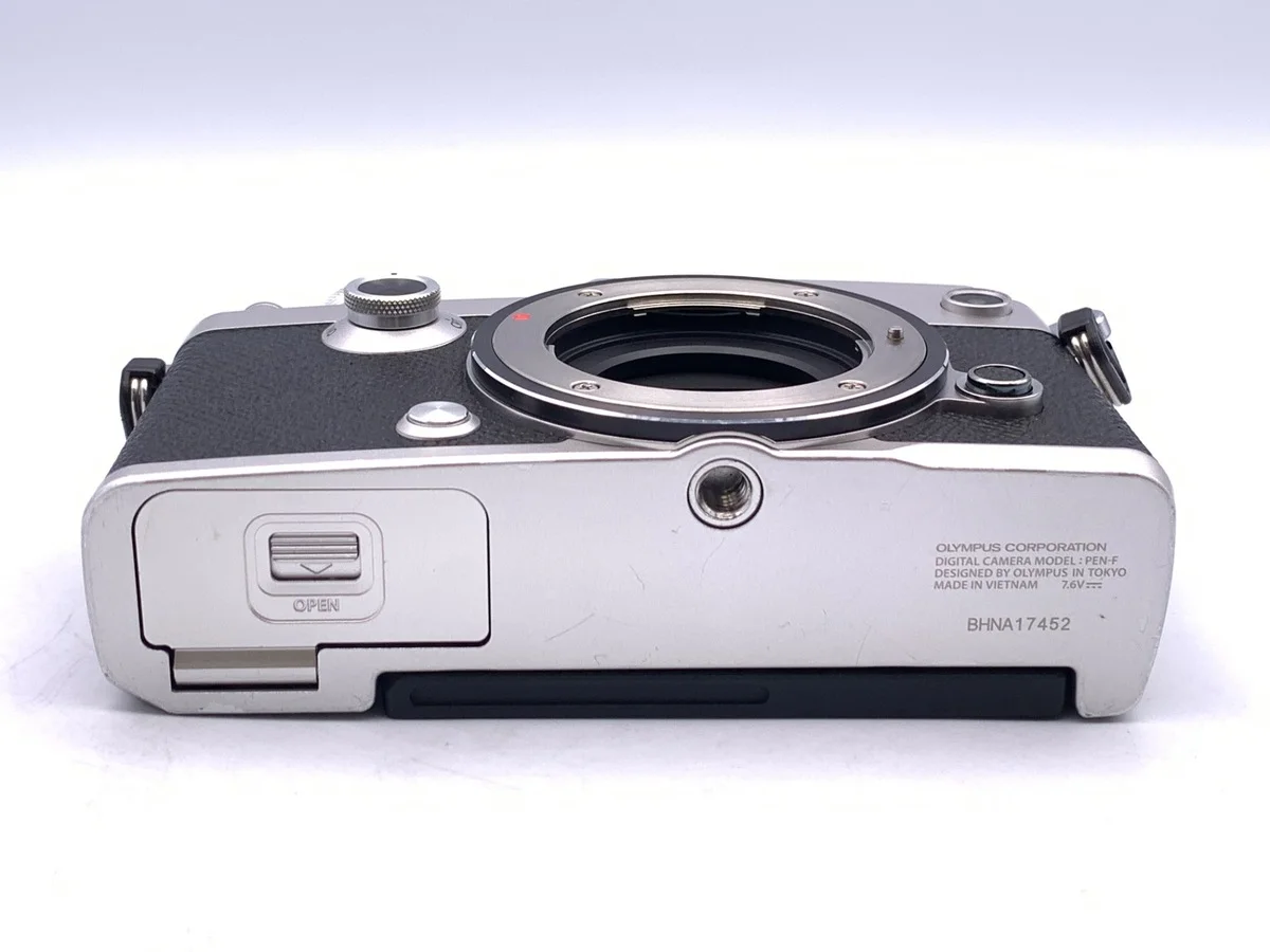 Olympus PEN-F - Thumbnail 3