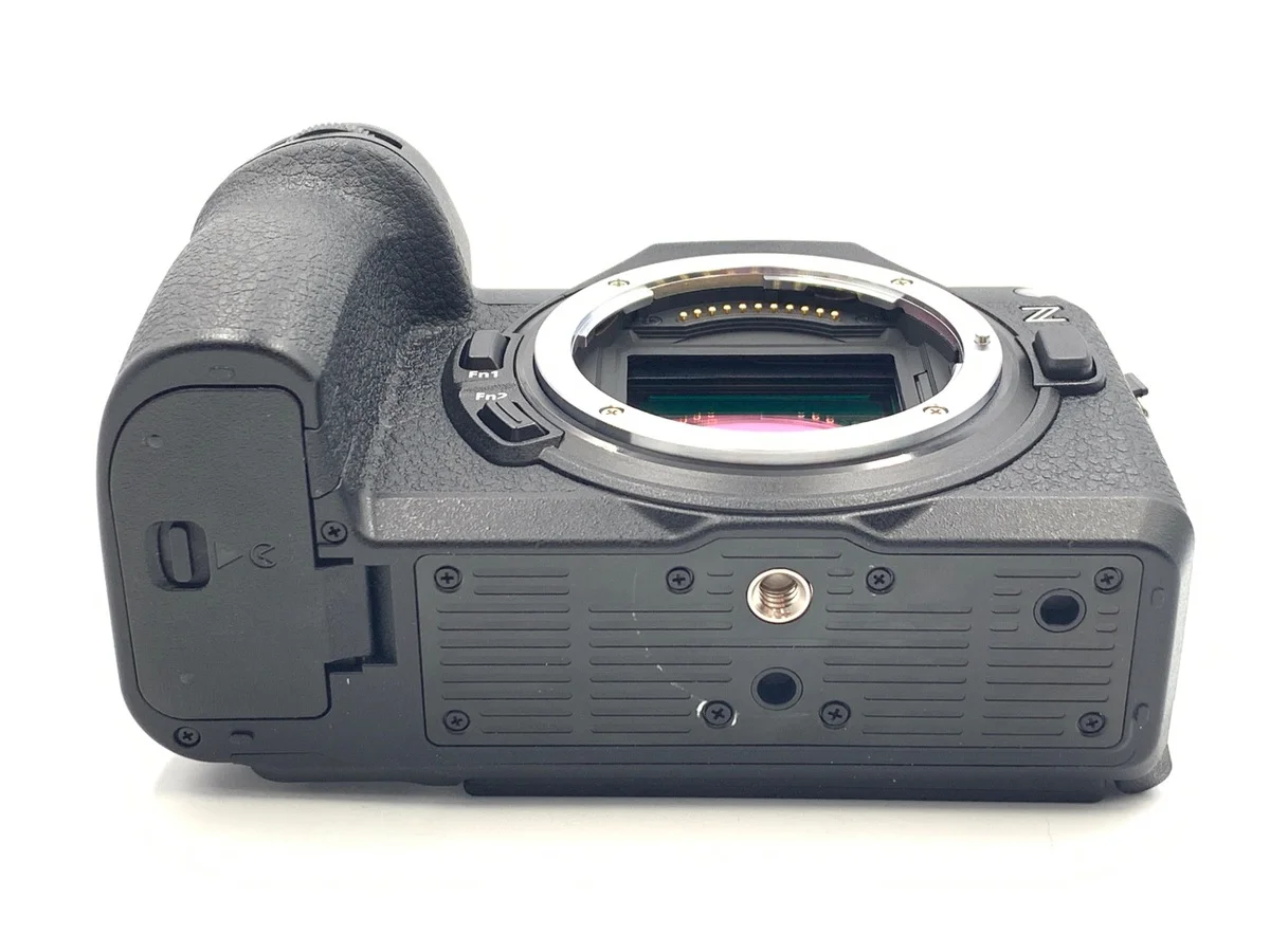 Nikon Z6III - Thumbnail 3