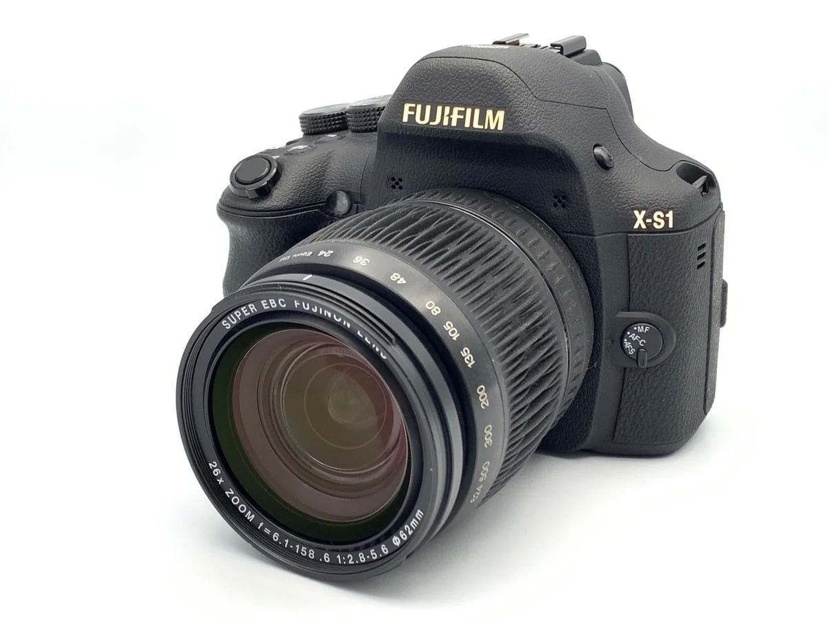 Fujifilm X-S1