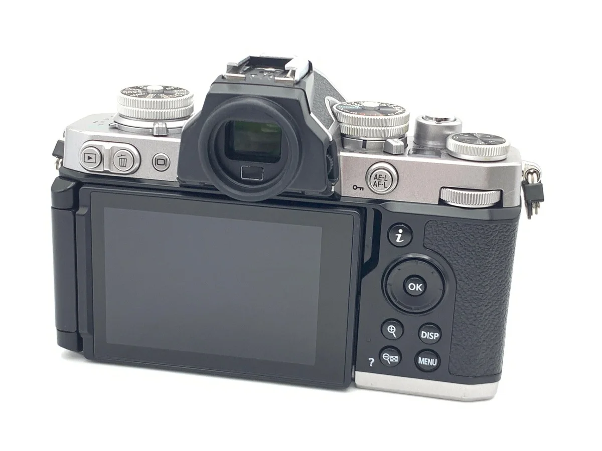 Nikon Zfc - Thumbnail 2