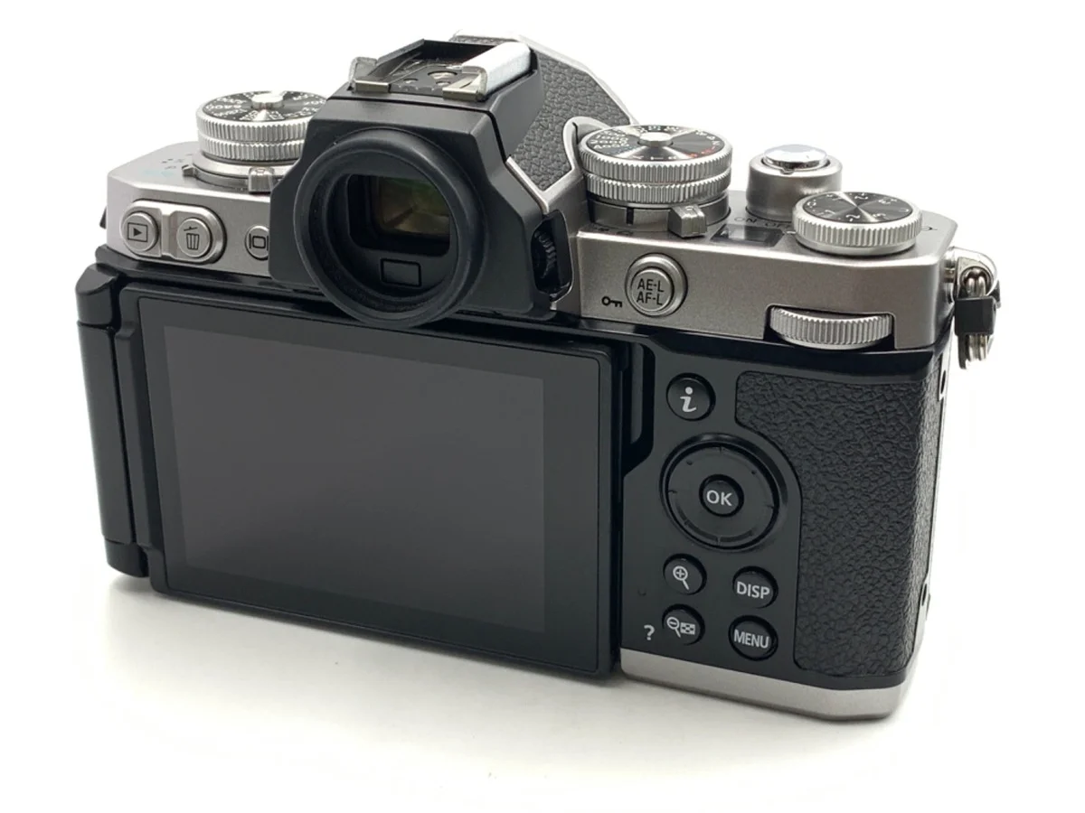 Nikon Zfc - Thumbnail 2