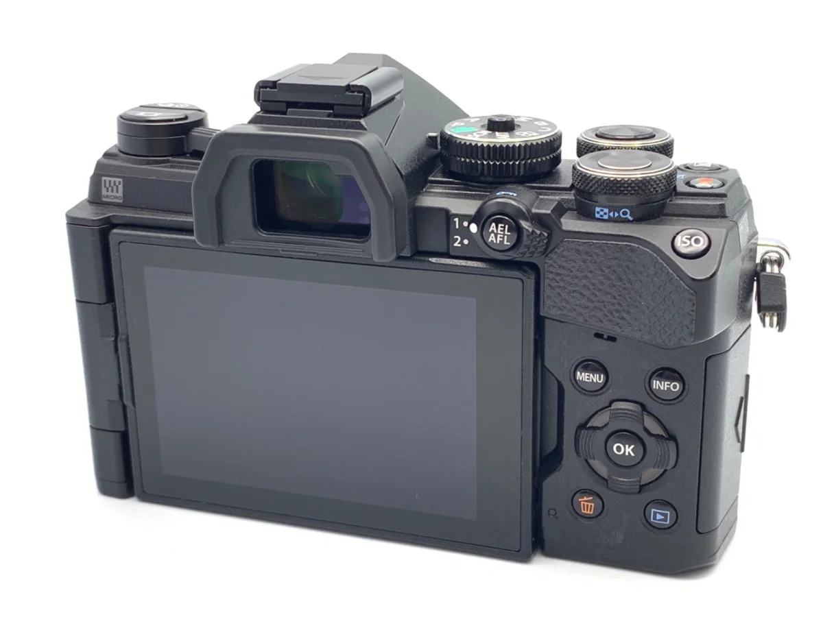 Olympus OM SYSTEM OM-5 - Thumbnail 2